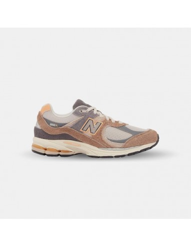 New Balance 2002R Mushroom Hazy Peach suggérées chez