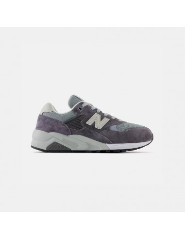 New Balance 580 Magnet Lead & Steel brillant des détails fins